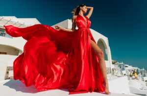 kırmızı elbise modeli