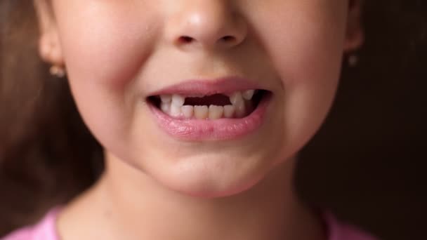 Rüyada kendini dişsiz görmek - Âlem-i Menâm